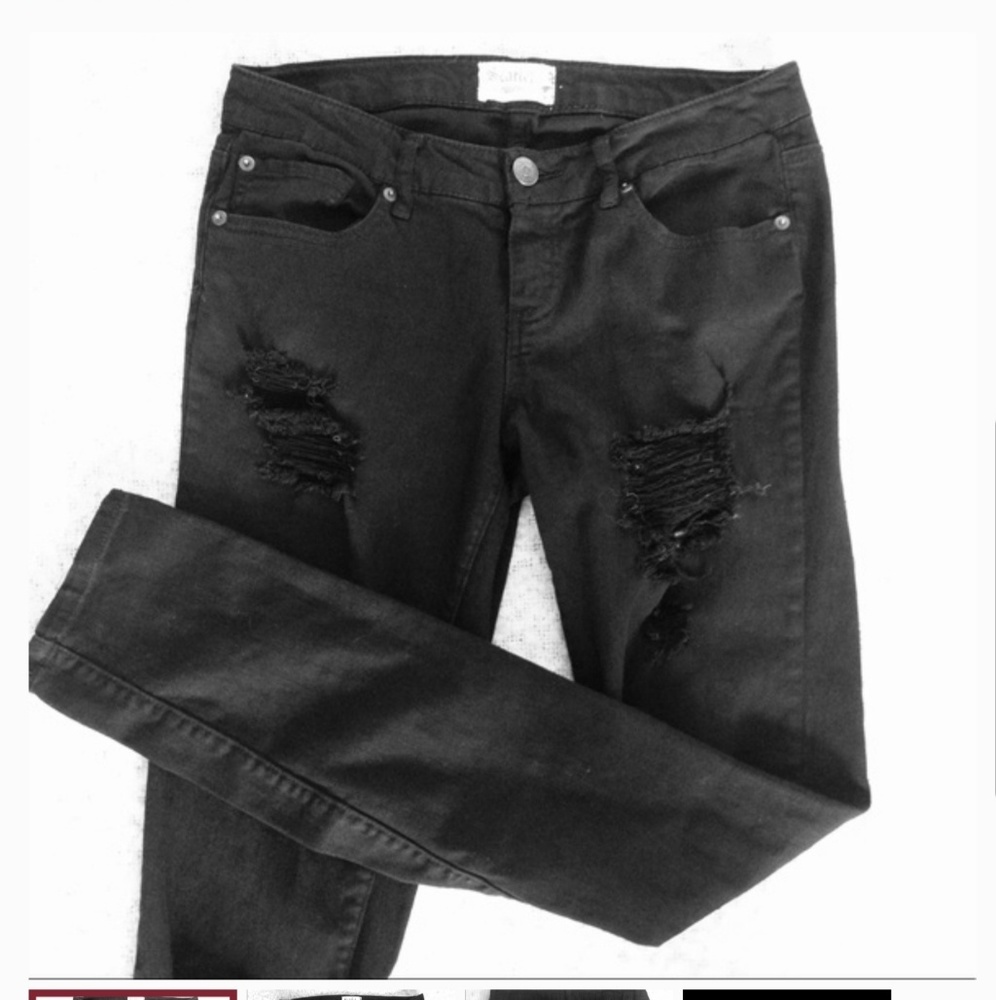 Scarlet Boulevard black jeans shredded